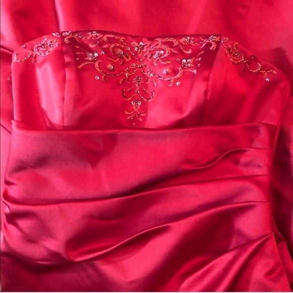 David Bridal Dress Gown Sz 4 Red Prom Wedding Bridesmaid Backless Strapless Pad - Picture 7 of 8